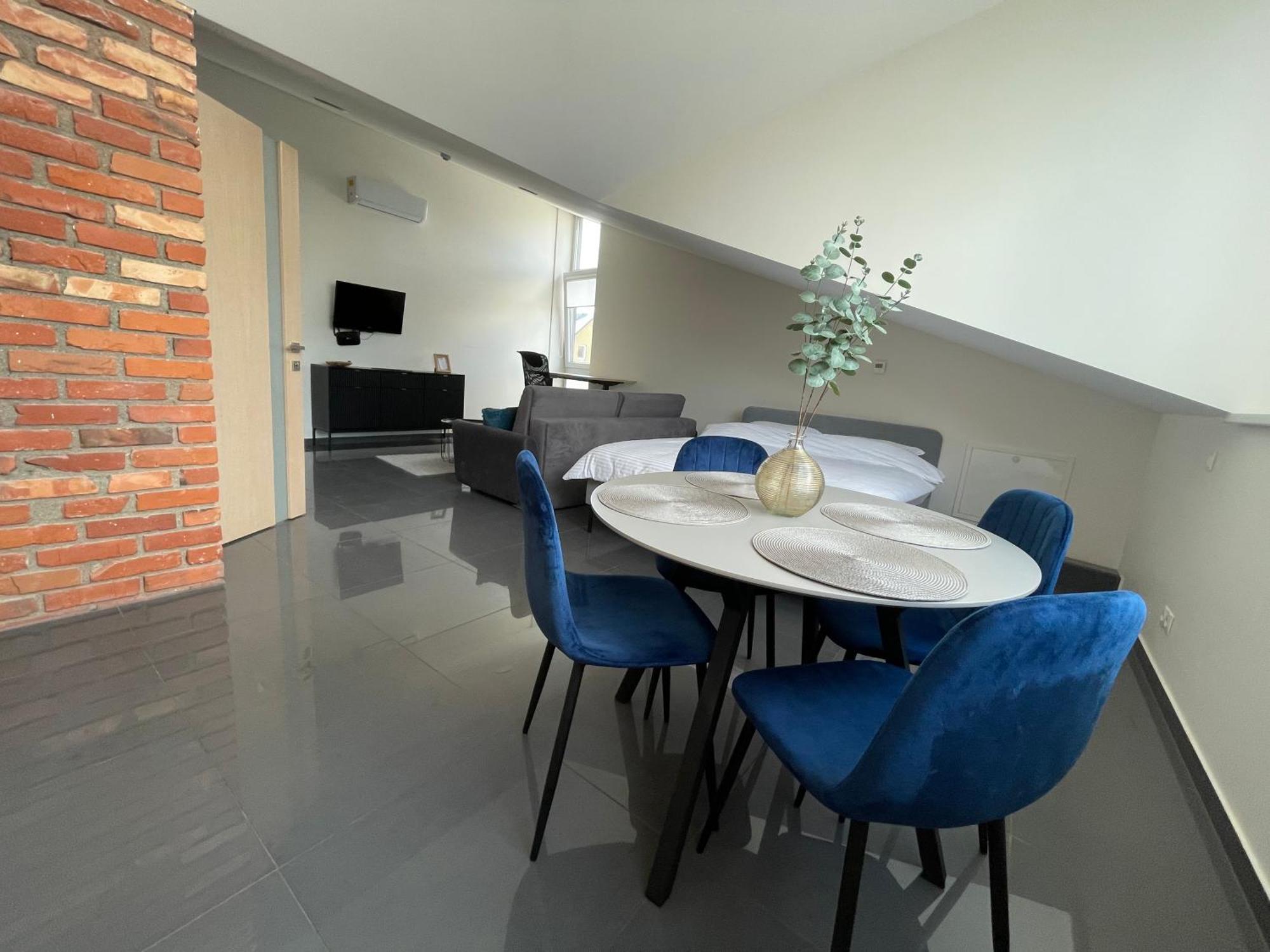 Apartment Krantine - Self Check In Каунас Экстерьер фото